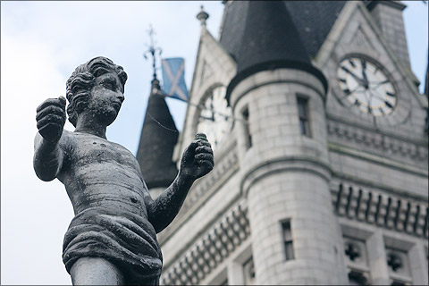 Mannie with the New Town House, Aberdeen